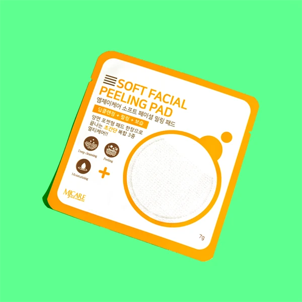 MjCare Facial Peeling Pad lifestyle concept