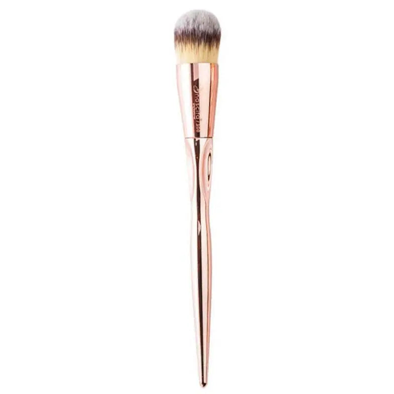Nascita Bronzy Glow Oval Concealer Brush No: 0200