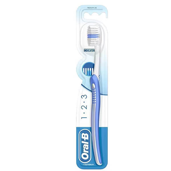 Oral B Indicator 35 Medium Toothbrush for Clean Teeth 1pc