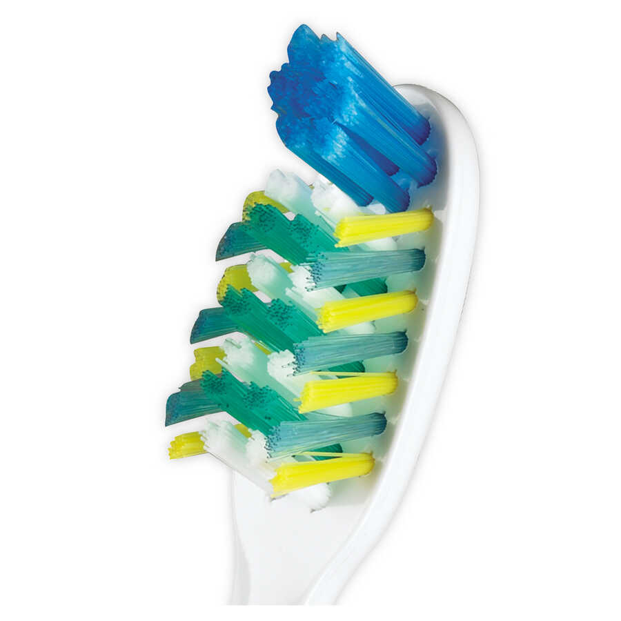 Oral-B Pro-Expert 3D Extra Clean Medium Toothbrush 40