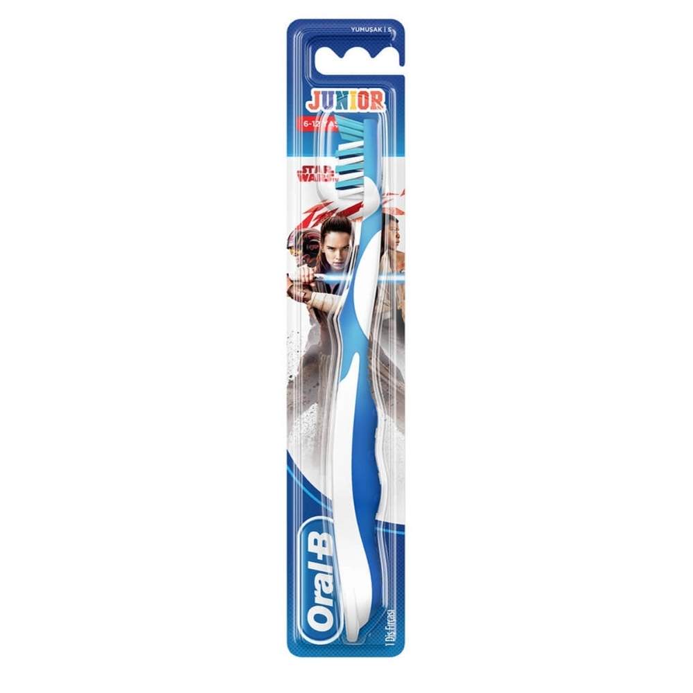 Oral-B Star Wars Kids Toothbrush for Ages 6-12