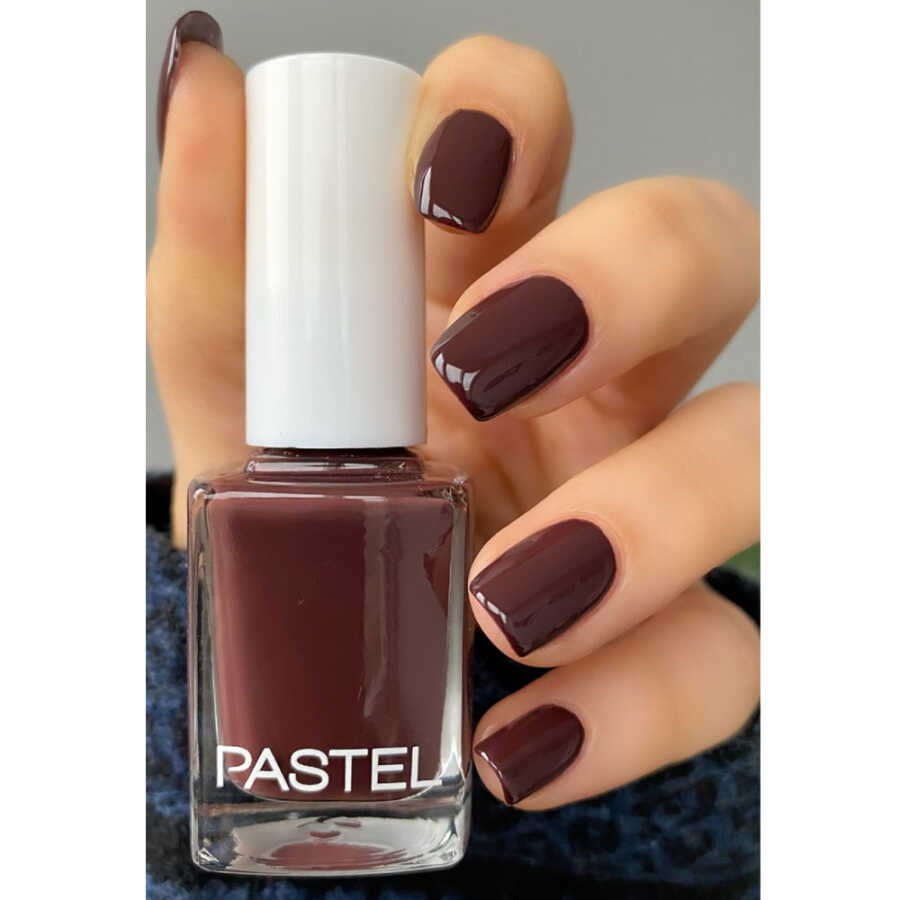 Pastel Nail Polish 240 Long-Lasting Glossy Finish 13ml