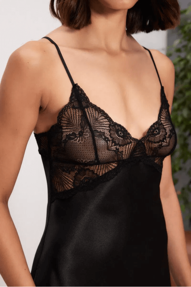 Pierre Cardin 4500 Nightgown and Robe Set in Black