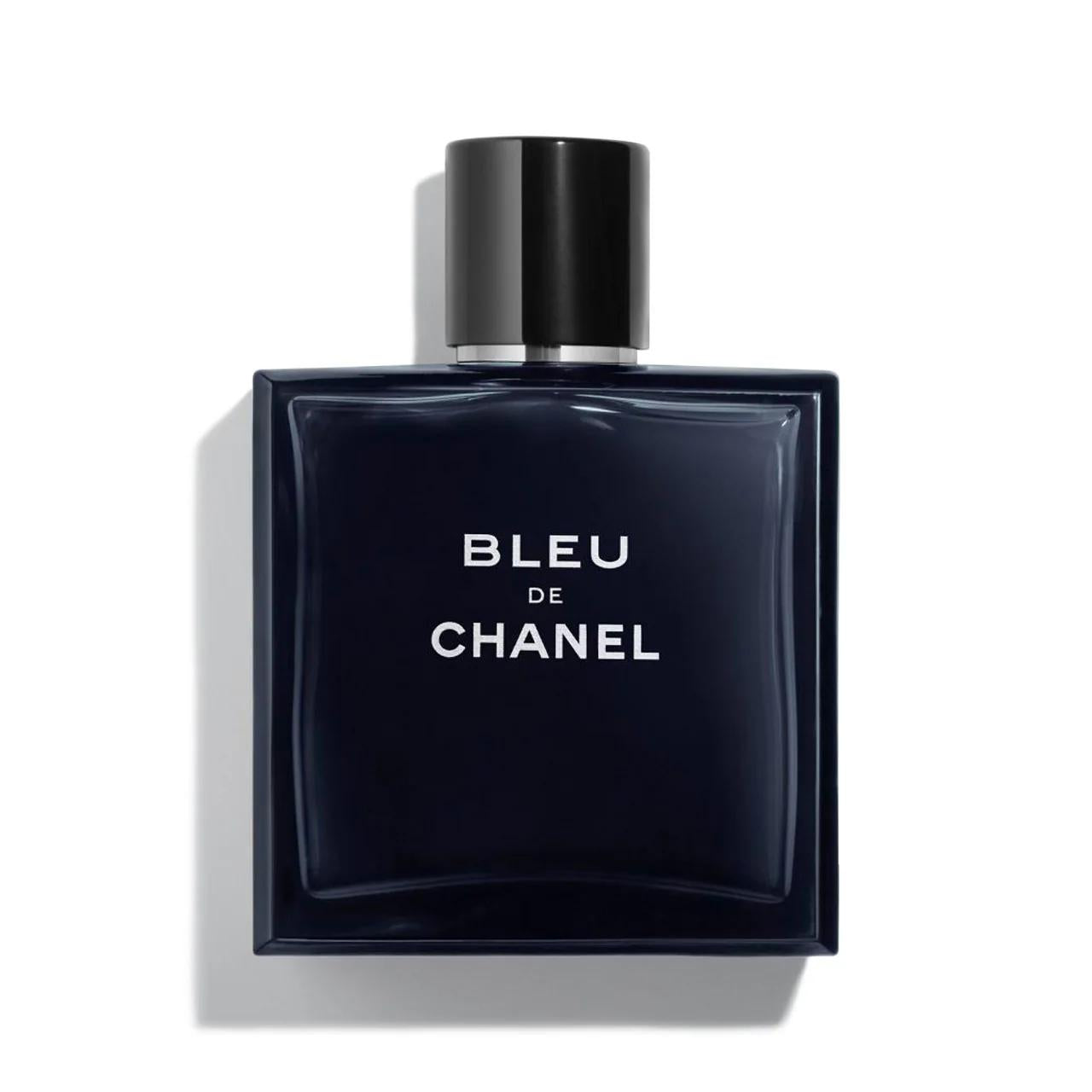 CHANEL BLEU DE CHANEL Eau de Toilette - Sophisticated Woody Aromatic Fragrance for Men BLEU DE CHANEL Eau de Toilette - Elegant Woody Fragrance BLEU DE CHANEL Eau de Toilette, Mens fragrance, Woody aromatic scent, Eau de Toilette spray, Chanel perfume for men, sophisticated fragrance, elegant scent, woody fragrance, aromatic perfume, mens grooming, luxury fragrance