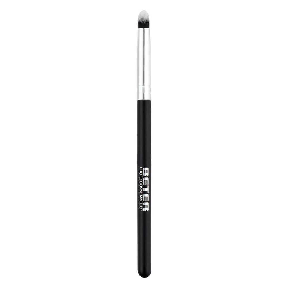 Beter Eyeshadow Blending Brush No. 15 for Seamless Makeup
