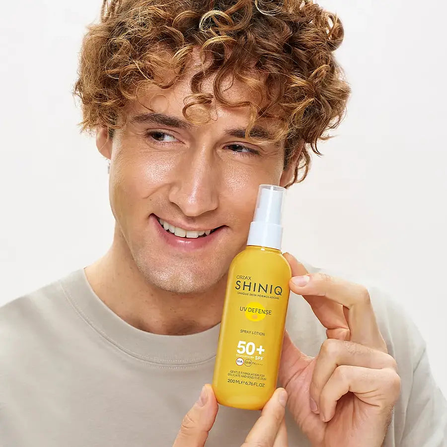 Shiniq SPF 50+ Sunscreen Body Spray for All Skin Types 200 ml