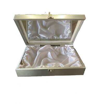 Pierre Cardin Siba Stitched Leather Box with Hook Closure