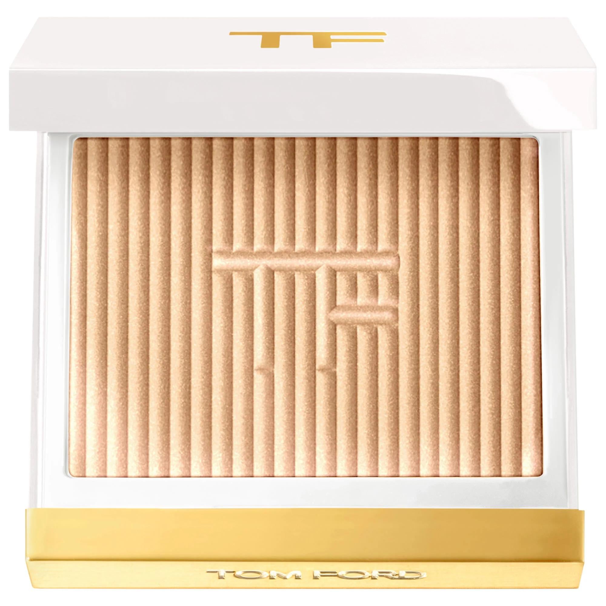 Soleil Glow Highlighter: Achieve Radiant, Iridescent Skin Glow - Long-Wearing, Lightweight, Paraben, Sulfate & Phthalate-Free Formula Soleil Glow Highlighter: Radiant, Long-Lasting, Healthy Skin Glow Soleil glow highlighter, Radiant highlighter, Long-wearing highlighter, Paraben-free highlighter, Sulfate-free highlighter, Phthalate-free highlighter, Lightweight powder highlighter, Iridescent skin glow, Healthy skin look highlighter, Gel-powder highlighter, Cosmetic Highlighter, Radiant complexion, Long-wear