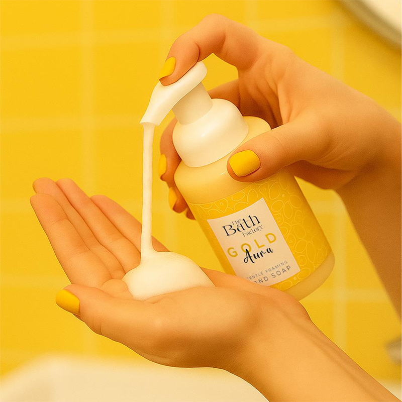 The Bath Factory Gold Aura Moisturizing Foaming Hand Soap 300 ml