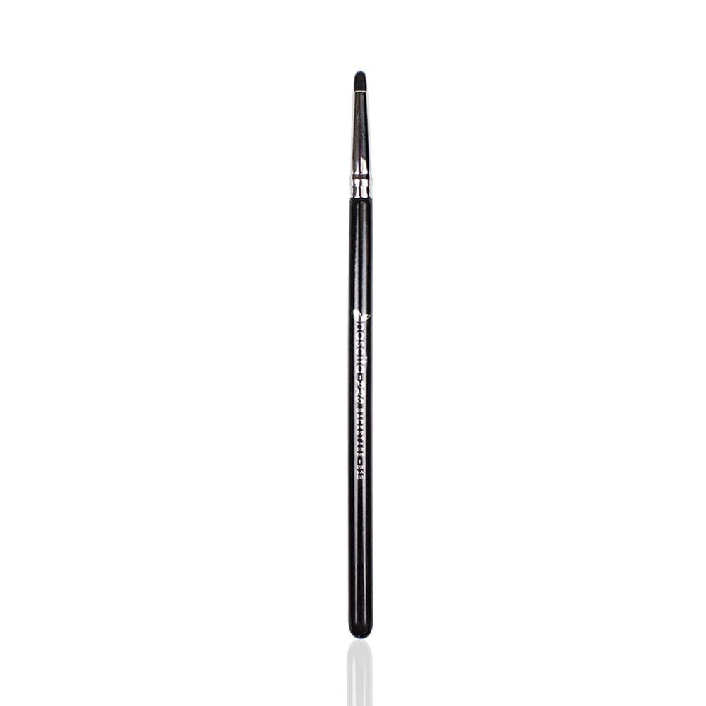 Nascita Mini Pencil Brush 313 for Detailed Eye Makeup