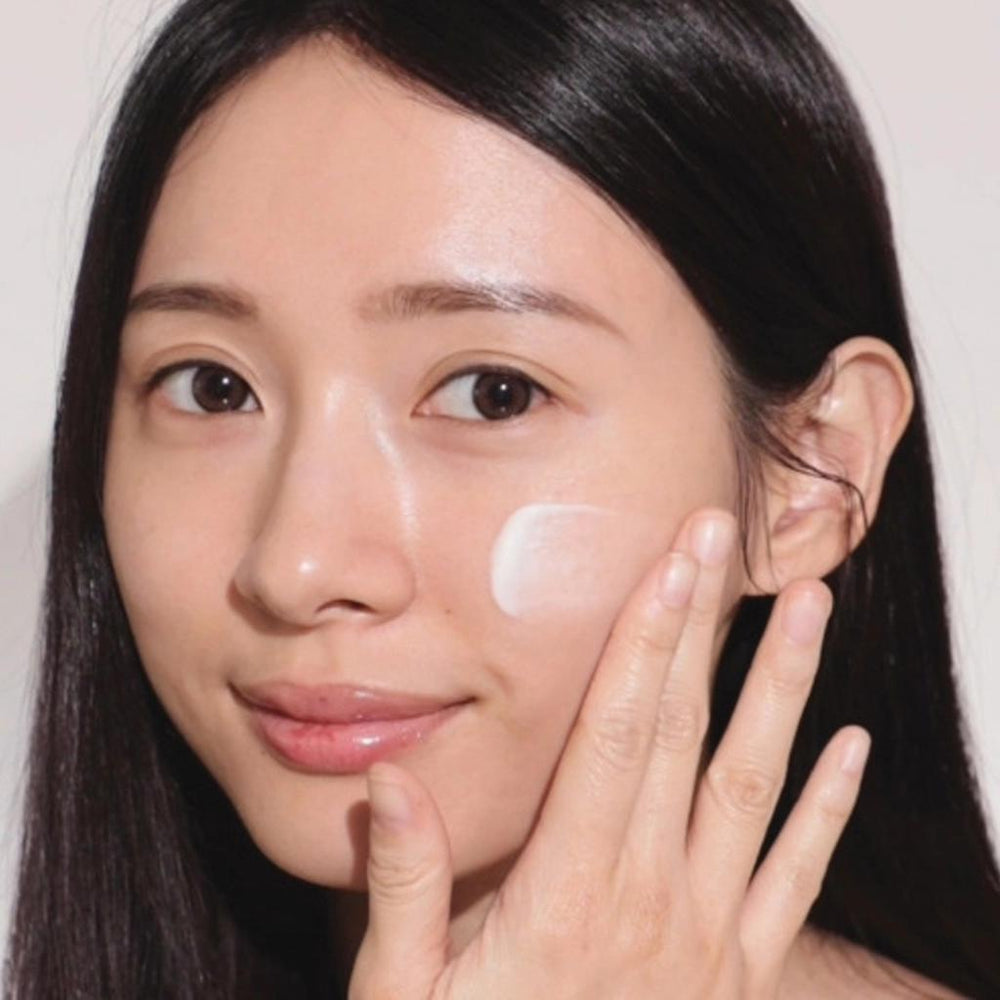 Innisfree Green Tea & Hyaluronic Acid Sun Serum SPF 50 - 50 ml